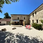 Domaine De La Roche Chabrelle Prázdninový dům *