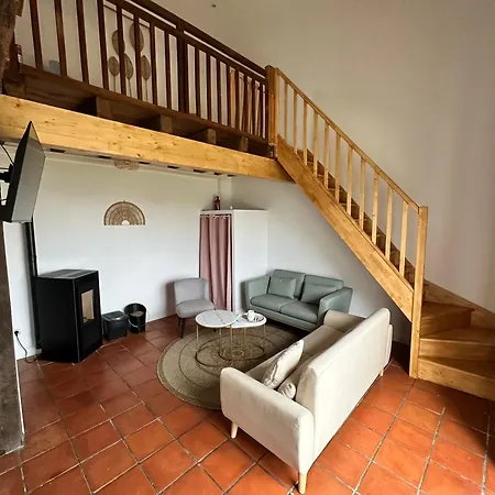 Domaine De La Roche Chabrelle Casa vacanze *