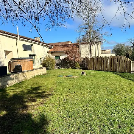 Casa vacanze Domaine De La Roche Chabrelle